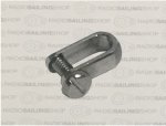 44 - Shackle 5mm wide x 10mm high use for forestays